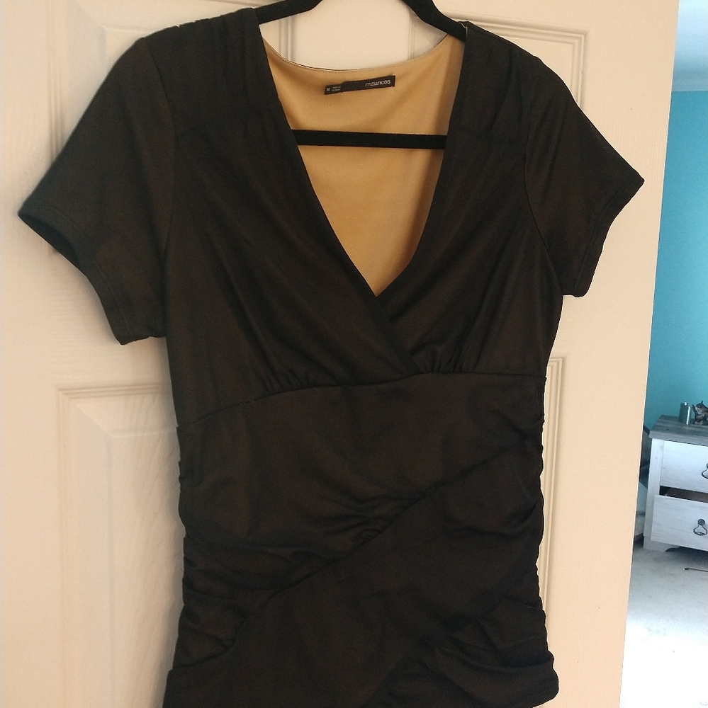 Maurices sleek black top
